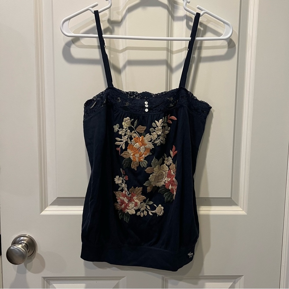Abercrombie & Fitch embroidered floral cami